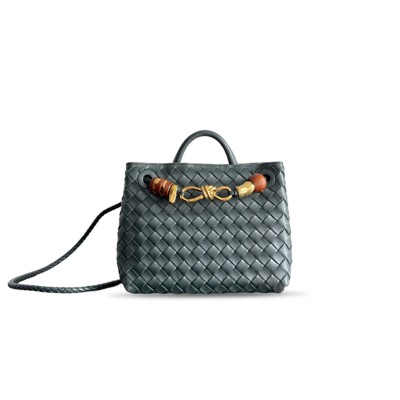 BOTTEGA VENETA SMALL ANDIAMO BAG 743568 (25*22*10.5cm) BOTTEGA VENETA SMALL ANDIAMO BAG 743568 (25*22*10.5cm)